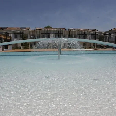 Welcoming Flat With Swimming Pool And Solarium *