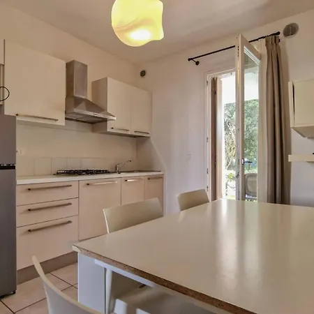 Apartman Welcoming Flat With Swimming Pool And Solarium Bibione