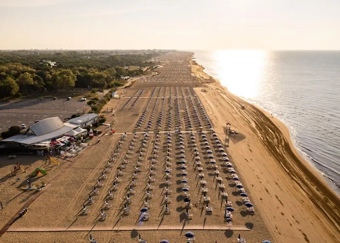 Appartement Welcoming Flat With Swimming Pool And Solarium Bibione